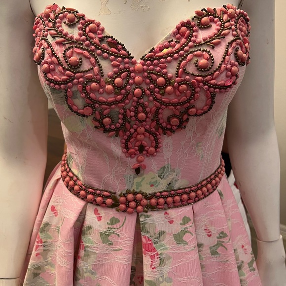 Prom / Formal Dress - Picture 7 of 7